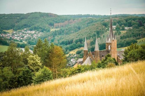 Fastenkurs mit Wandern und Yoga im Kloster Waldbreitbach (